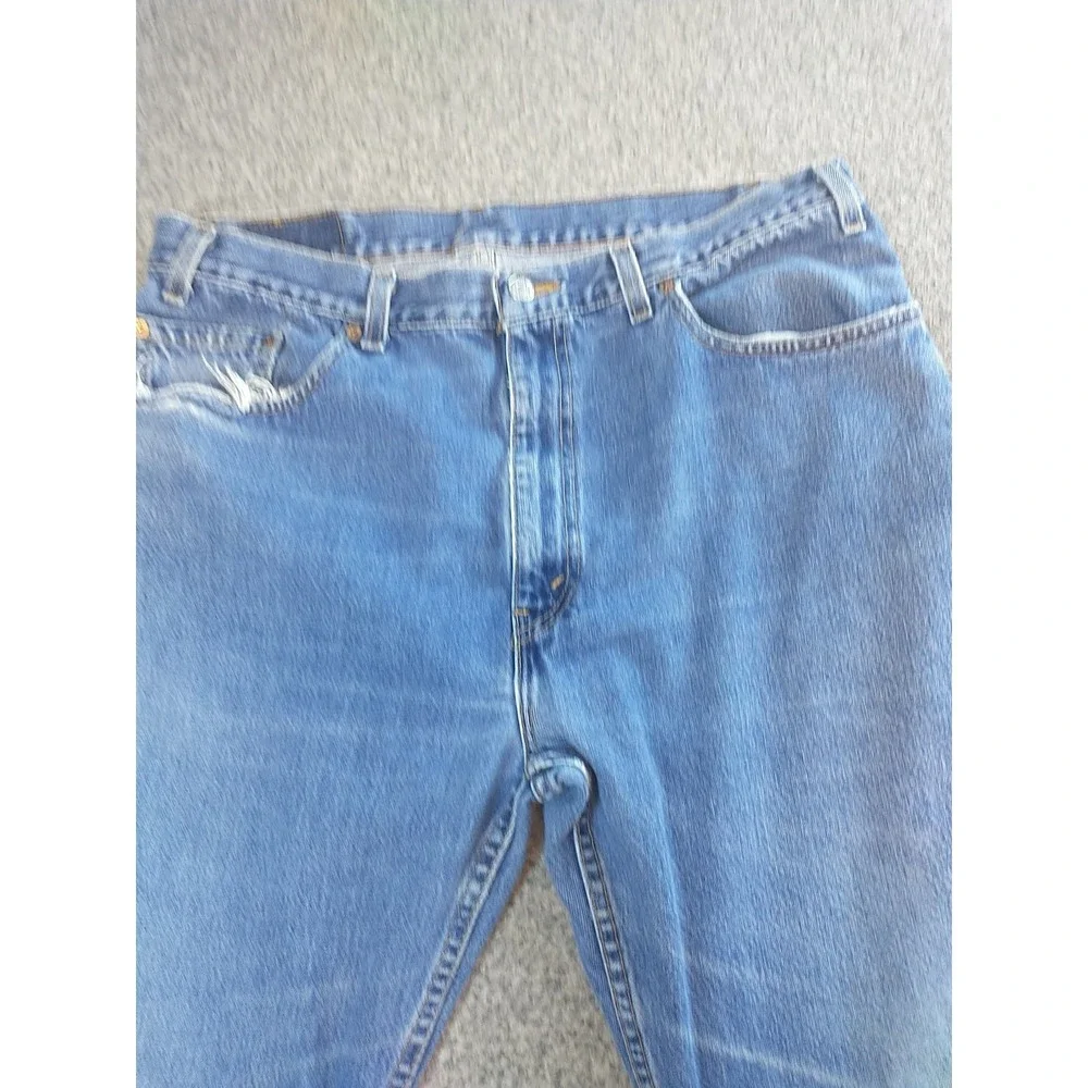 Levis 505 Regular Fit Straight Leg Jeans Mens 36x29 Medium Wash Denim Distressed